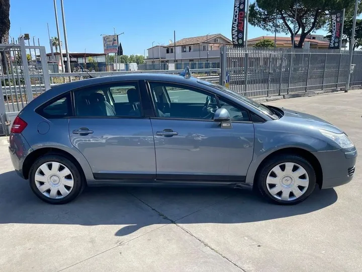 Citroën C4