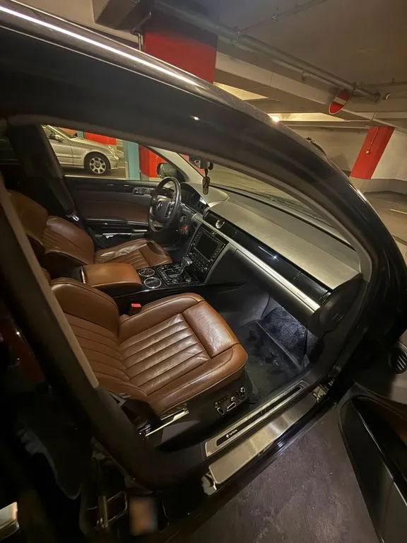 Volkswagen Phaeton