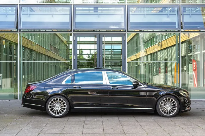 Mercedes-Benz S 560