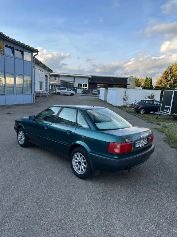 Audi 80