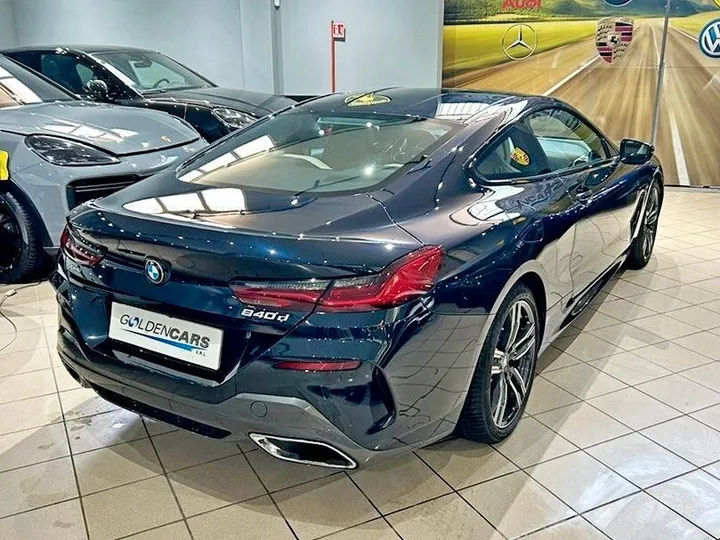 BMW 840