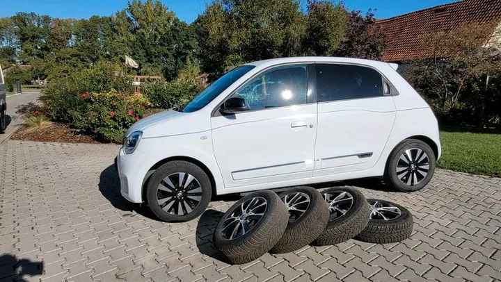 Renault Twingo E-TECH