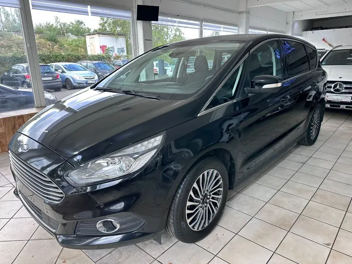 Ford S-Max