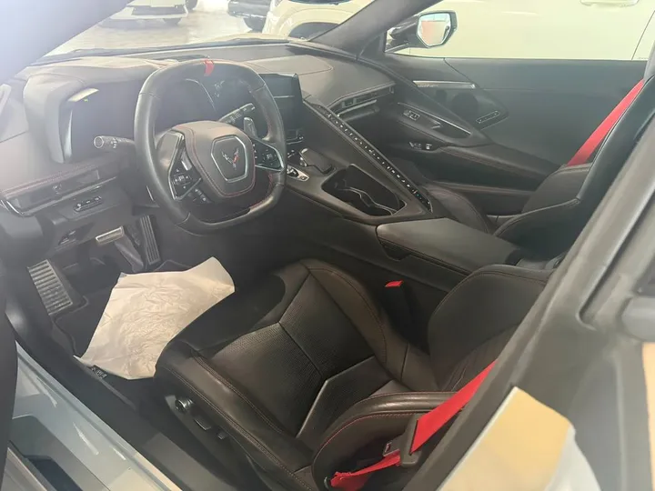 Corvette C8