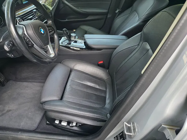 BMW 520