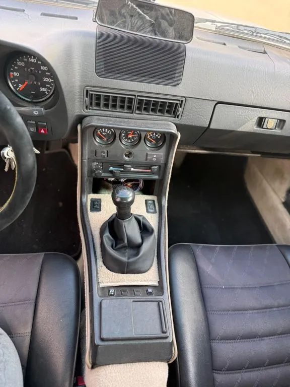 Porsche 924