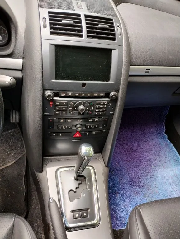 Peugeot 407