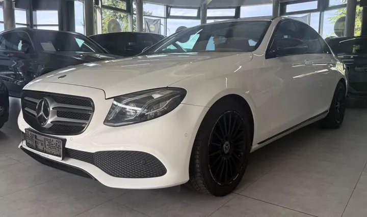 Mercedes-Benz E 350