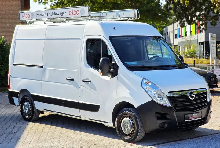 Opel Movano