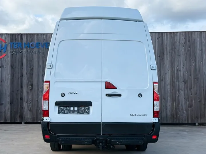 Opel Movano