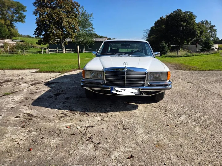 Mercedes-Benz 450