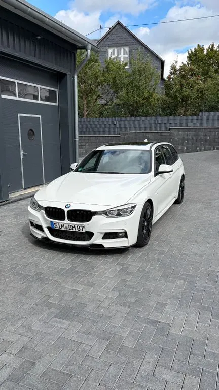 BMW 325