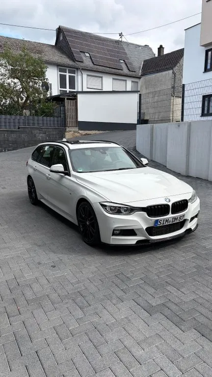 BMW 325