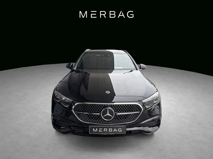 Mercedes-Benz E 200