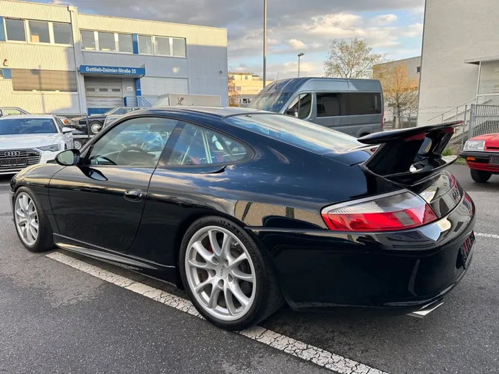 Porsche 996