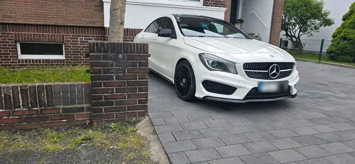 Mercedes-Benz CLA 180