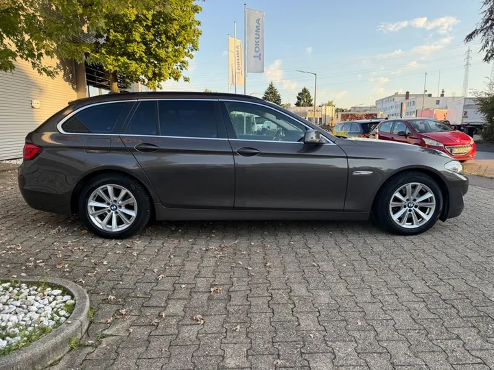 BMW 523