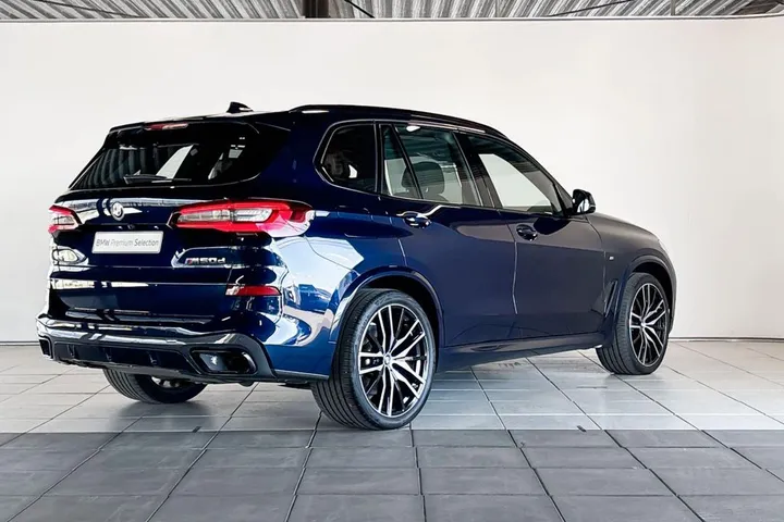 BMW X5 M60