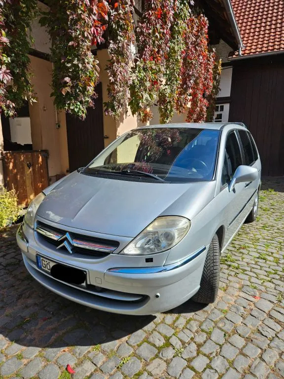 Citroën C8