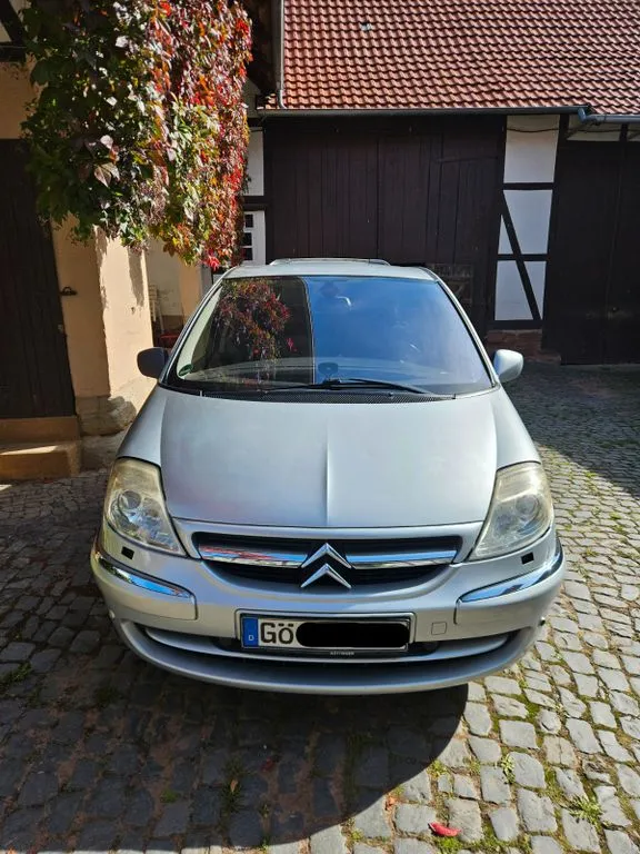 Citroën C8