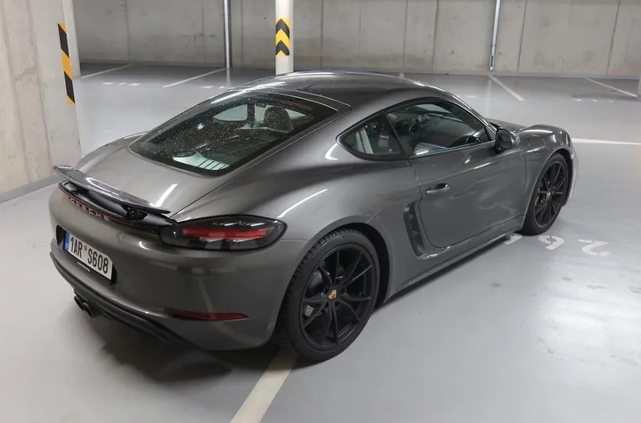 Porsche Cayman