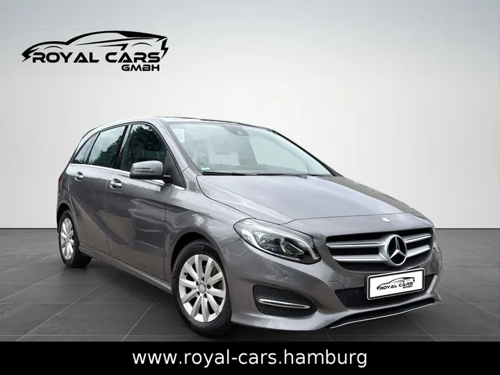 Mercedes-Benz B 180