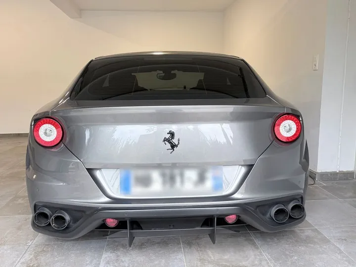 Ferrari FF