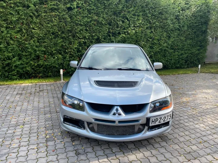 Mitsubishi Lancer