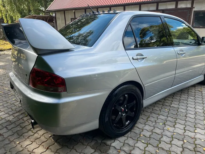Mitsubishi Lancer
