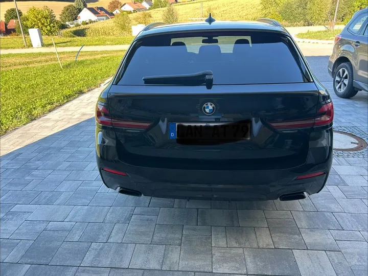 BMW 530