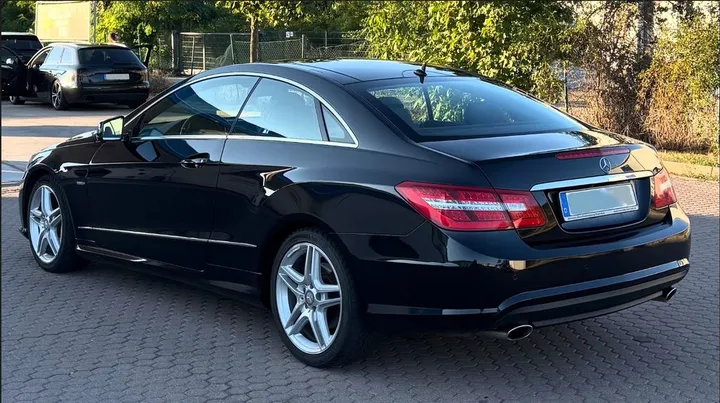 Mercedes-Benz E 350