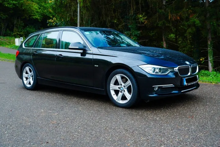 BMW 320