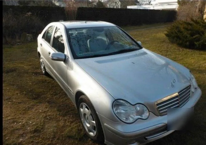 Mercedes-Benz C 180