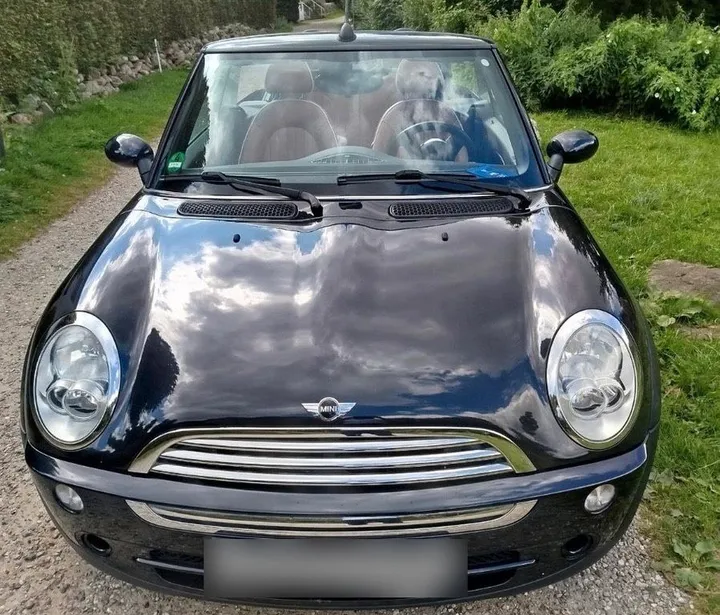 MINI Cooper Cabrio