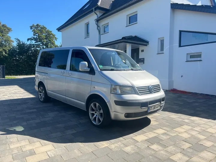 Volkswagen T5 Multivan