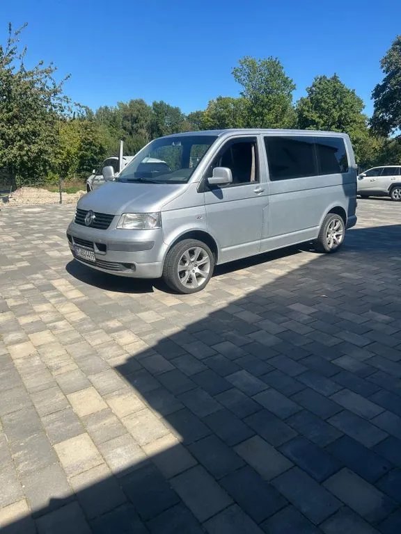 Volkswagen T5 Multivan