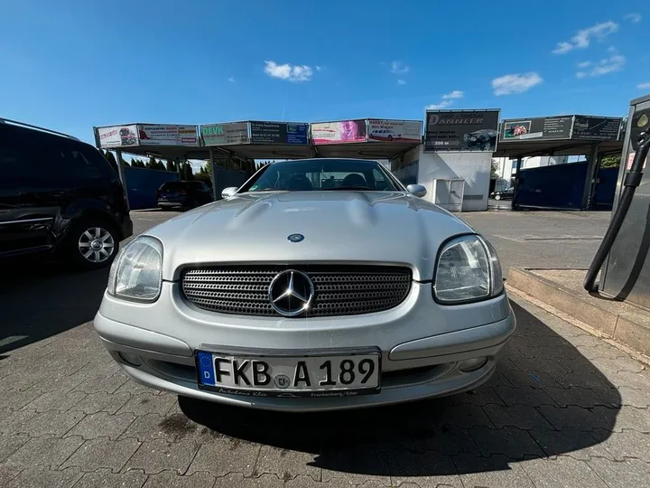 Mercedes-Benz SLK 200