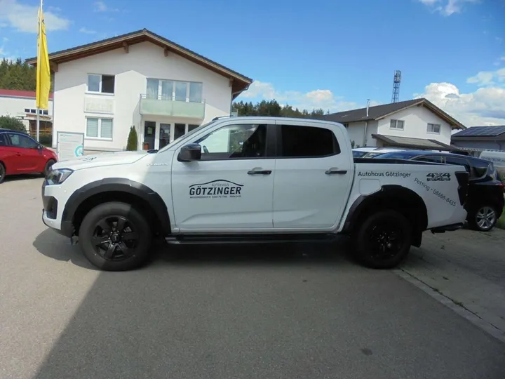 Isuzu D-Max