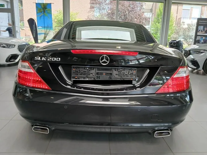 Mercedes-Benz SLK 200