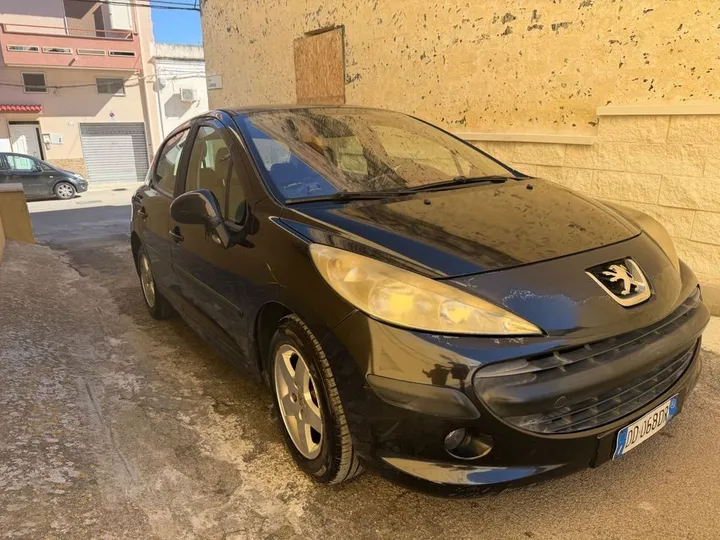 Peugeot 207