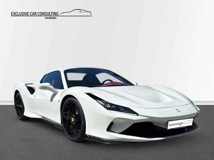 Ferrari F8