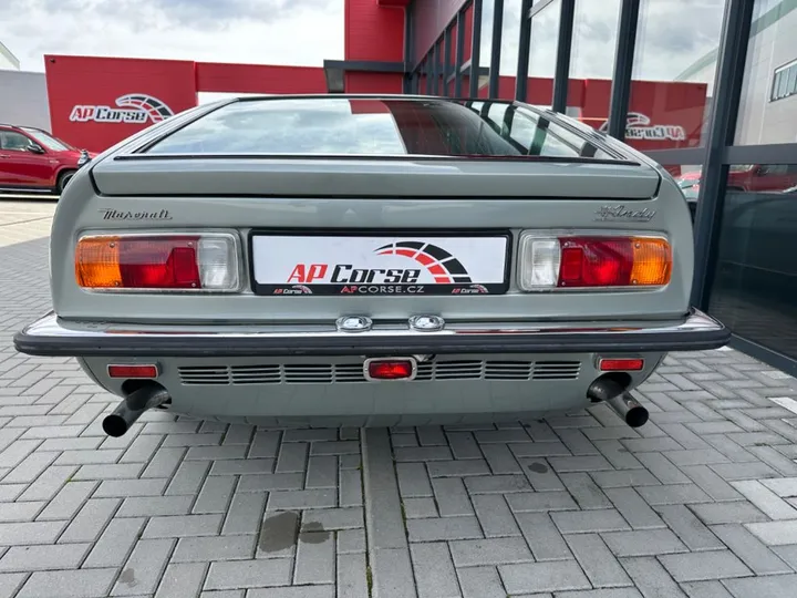 Maserati Indy