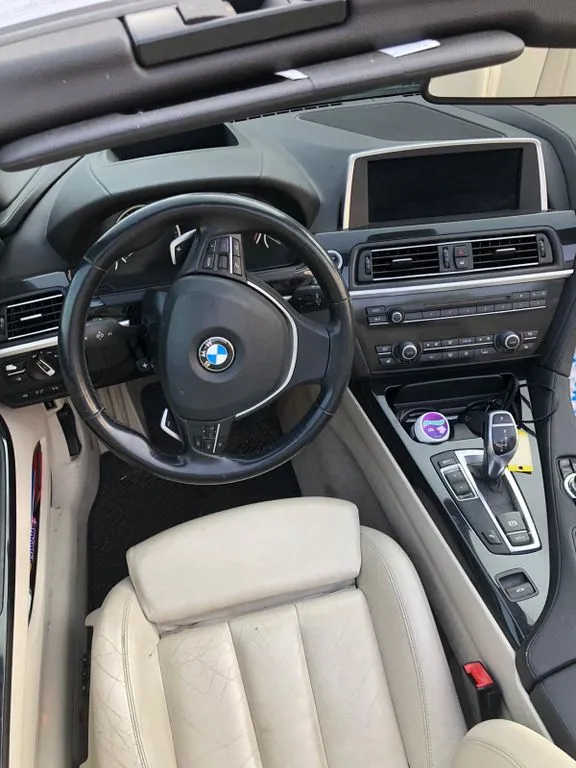 BMW 650