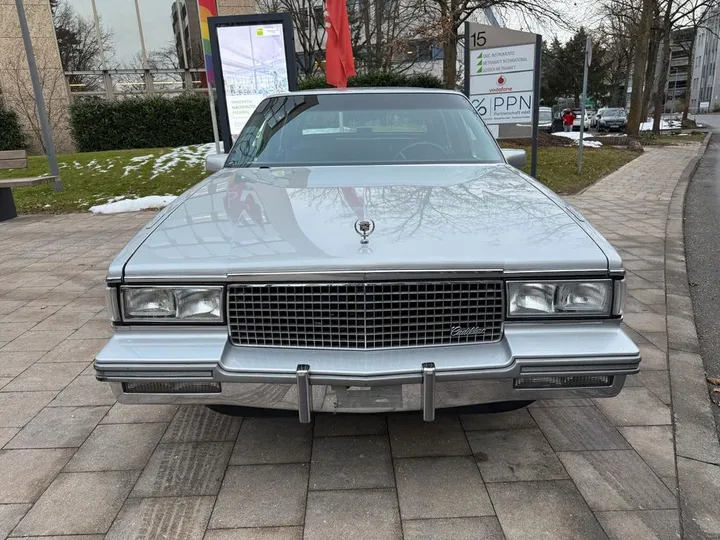 Cadillac Fleetwood