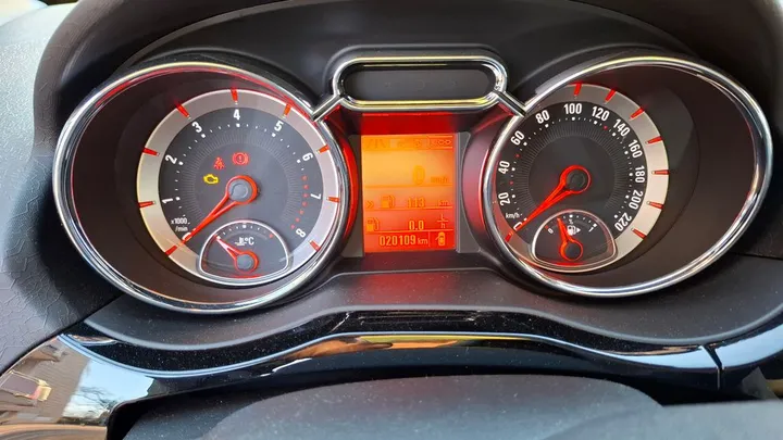 Opel Adam