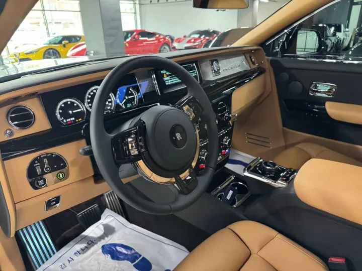 Rolls-Royce Phantom