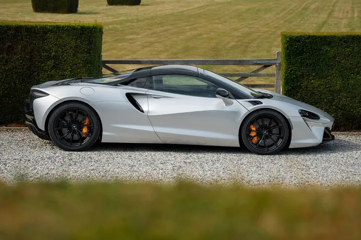 McLaren Artura