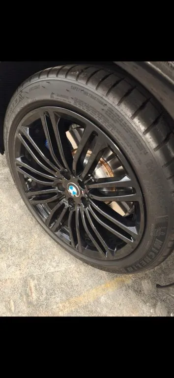 BMW M550