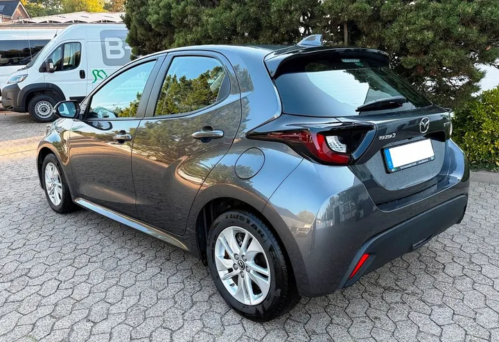 Mazda 2 Hybrid