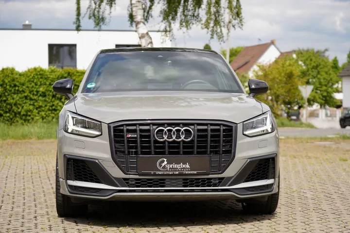 Audi SQ2